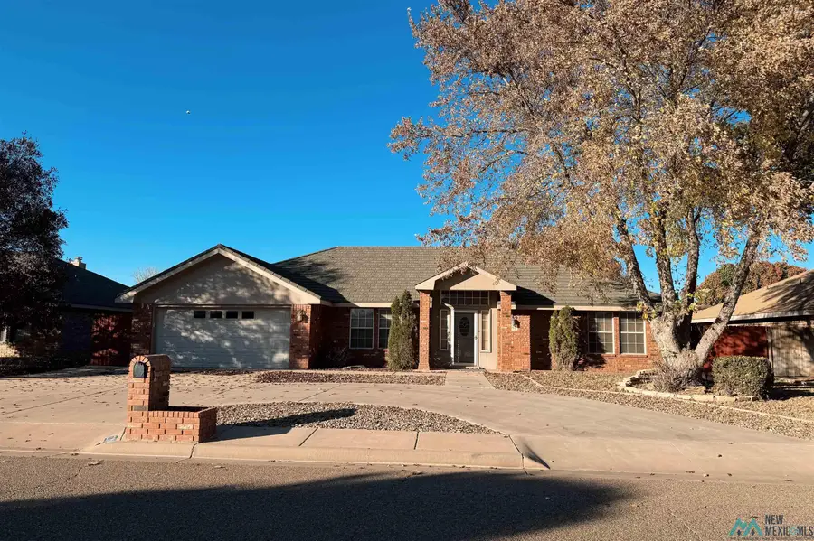 2304 Northglen, Clovis, NM 88101 - Image #2