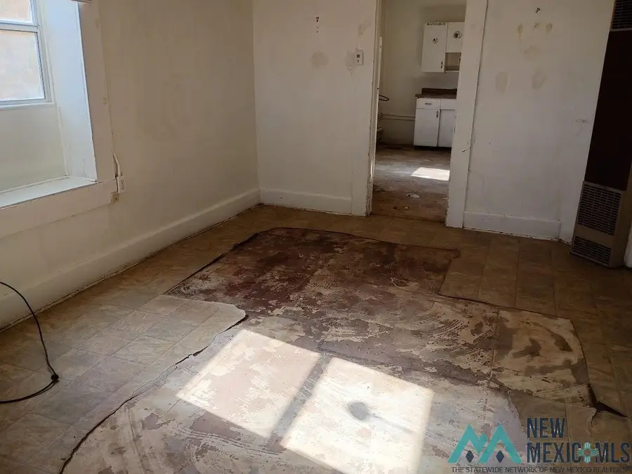 518 S Diamond Street, Deming, NM 88030 - Image #2
