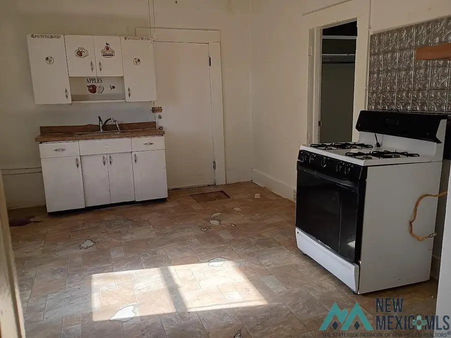 518 S Diamond Street, Deming, NM 88030 - Image #3