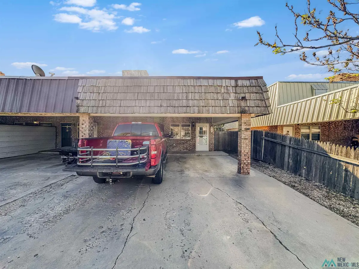419 W Kiowa Avenue, Hobbs, NM 88240 - #1