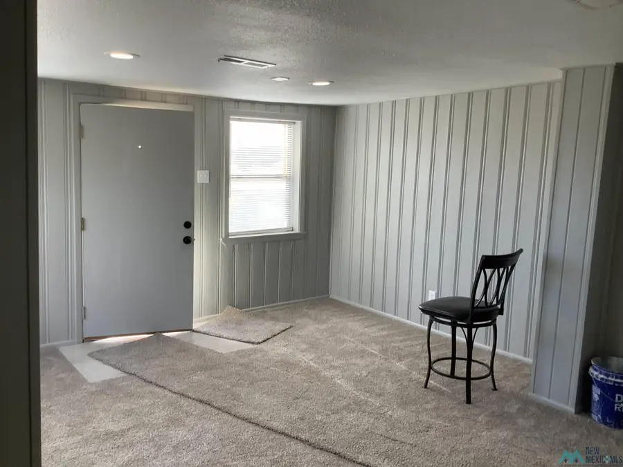 203 W Princetion Avenue, Gallup, NM 87301 - Image #2