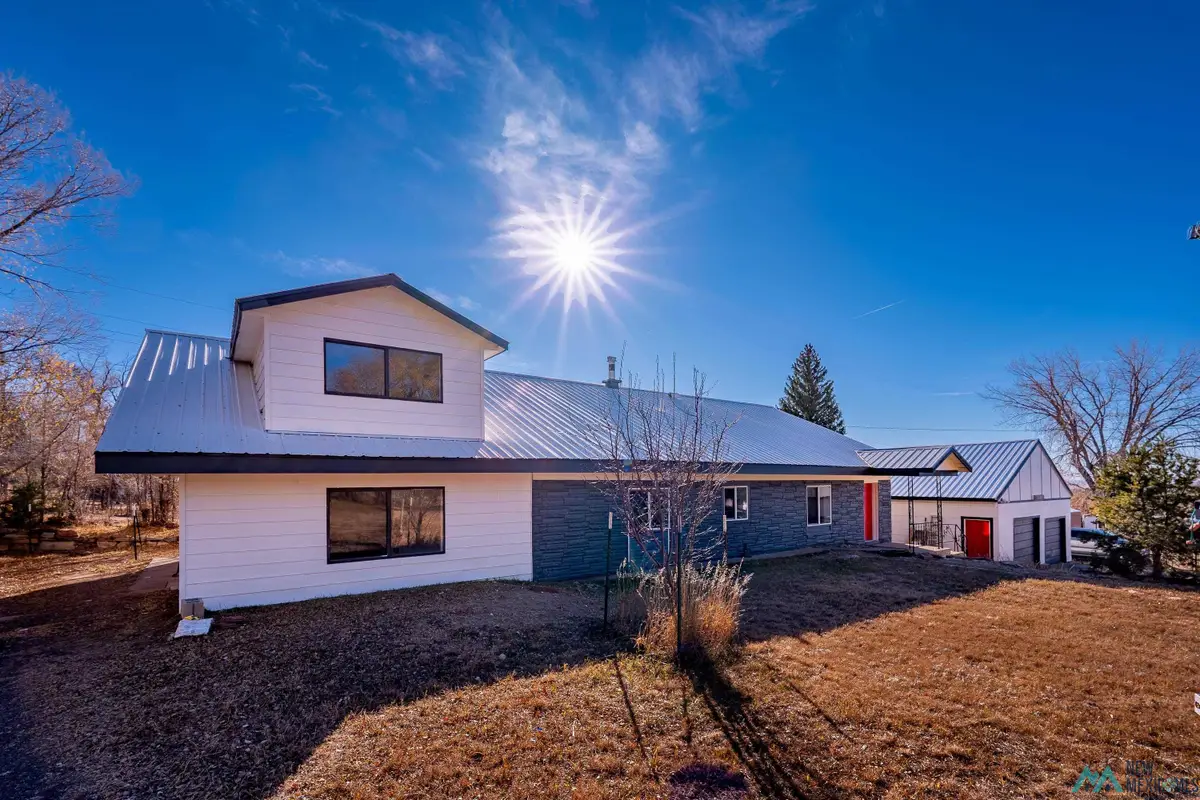 1131 Lincoln Avenue, Raton, NM 87740 - Image #1