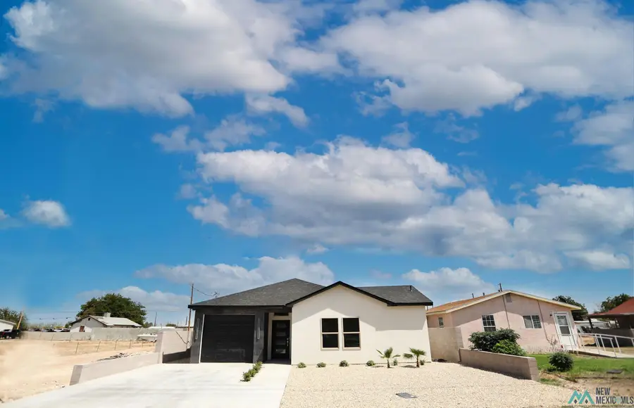 2308 Sage Street, Carlsbad, NM 88220 - Image #3