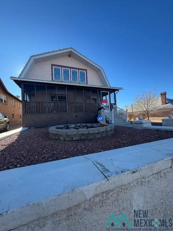 108 E Hill Avenue, Gallup, NM 87301
