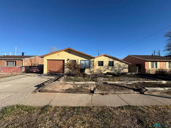 207 Elizabeth Street, Gallup, NM 87301