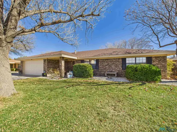 3905 Futura Drive, Roswell, NM 88201