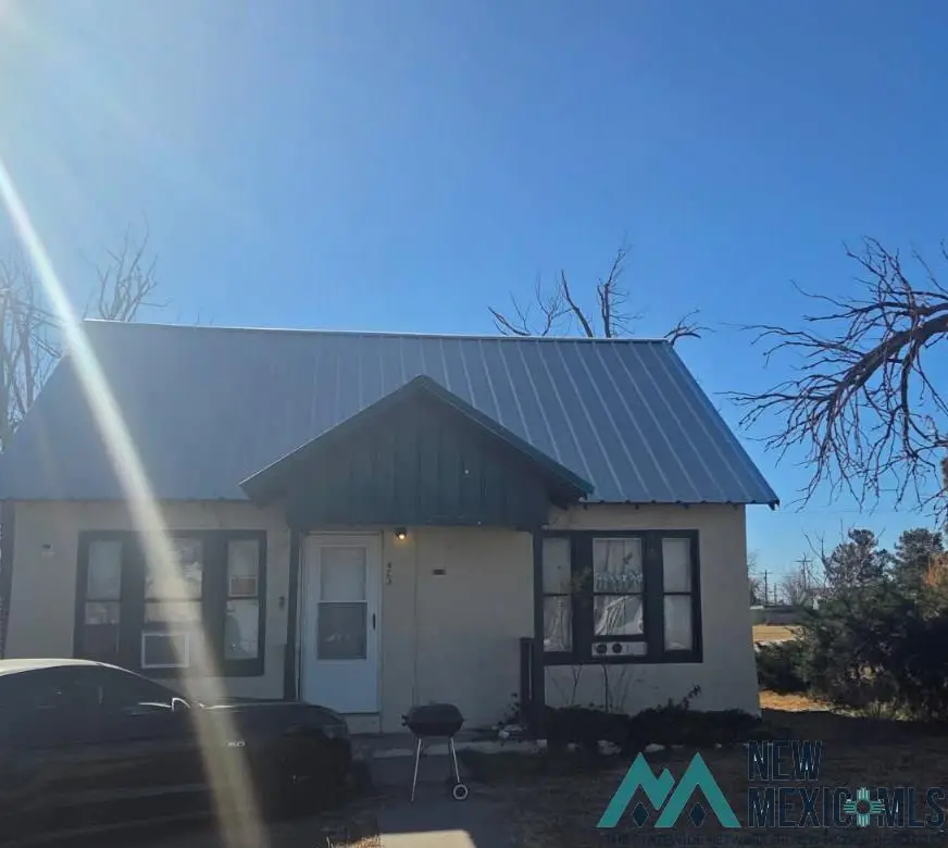 423 W B Avenue, Lovington, NM 88260 - Image #1