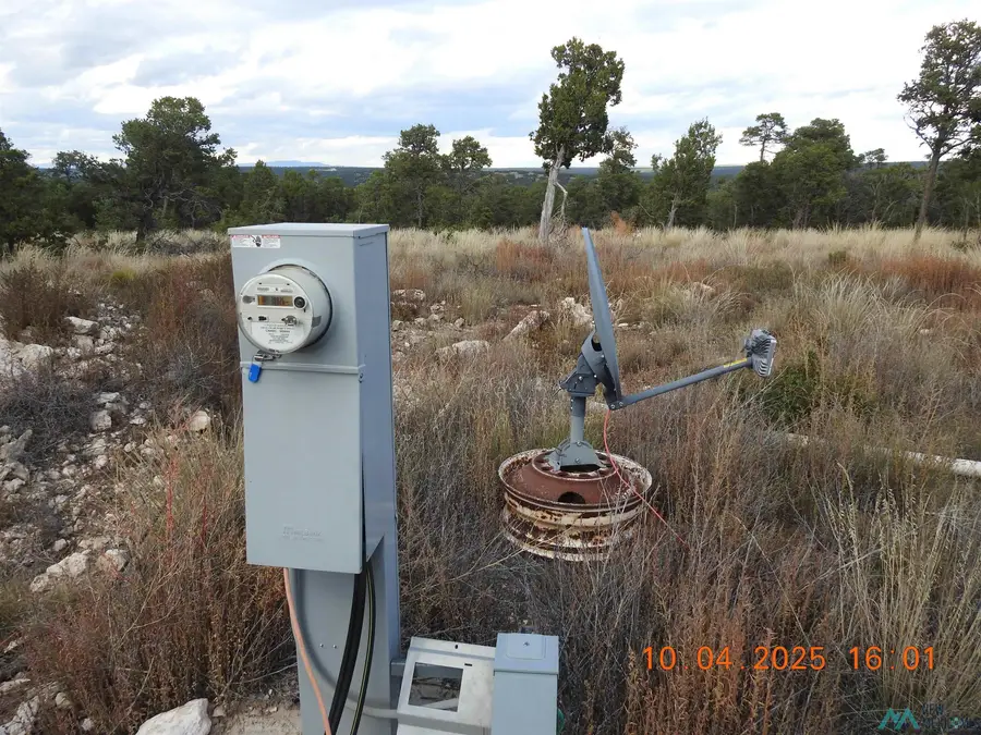 129 Tierra De Dios Roads, Rowe, NM 87562 - Image #2