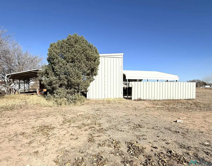 1002 W Castleberry Road, Artesia, NM 88210 - Image #3