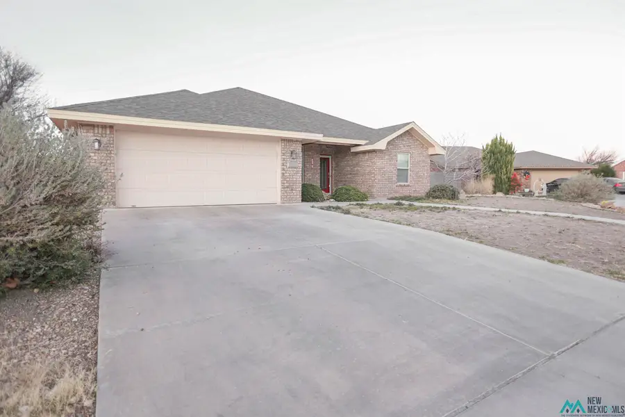 1111 E La Paloma Lane, Roswell, NM 88201 - Image #3