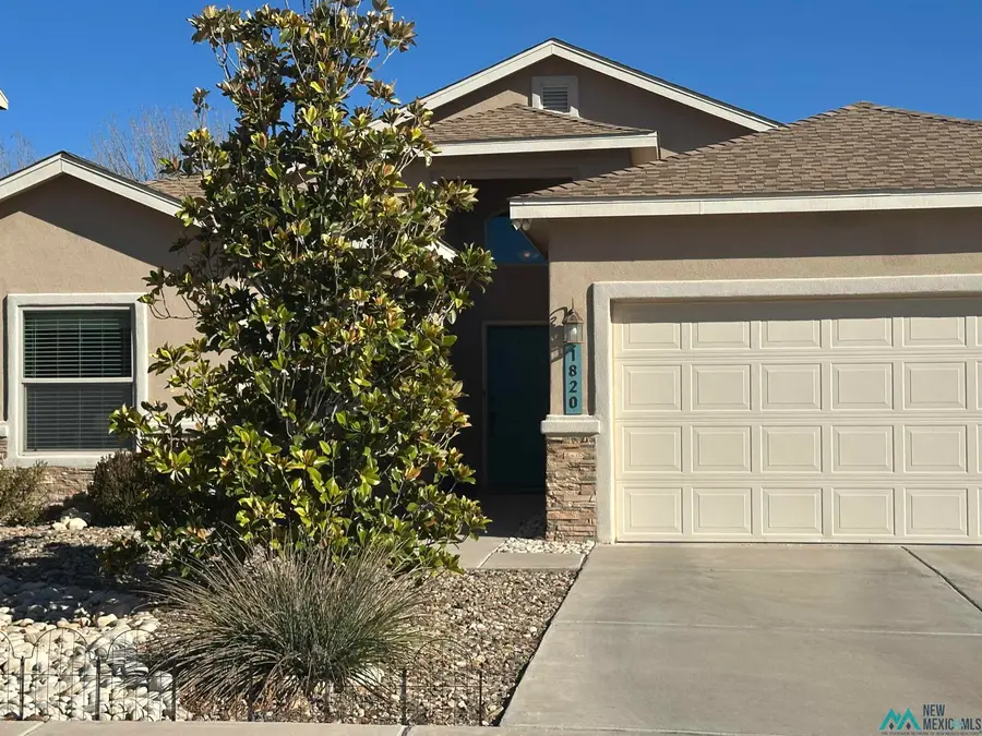 1820 Amber Drive, Carlsbad, NM 88220 - Image #2