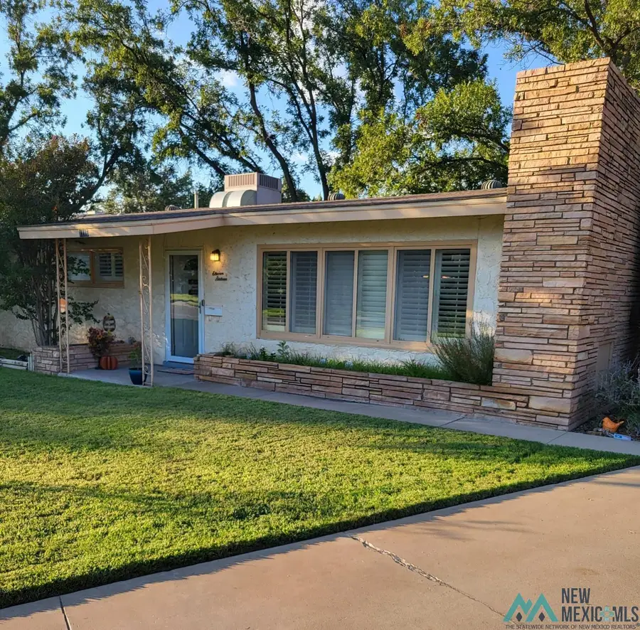 1116 W Thomas Street, Carlsbad, NM 88220 - Image #2