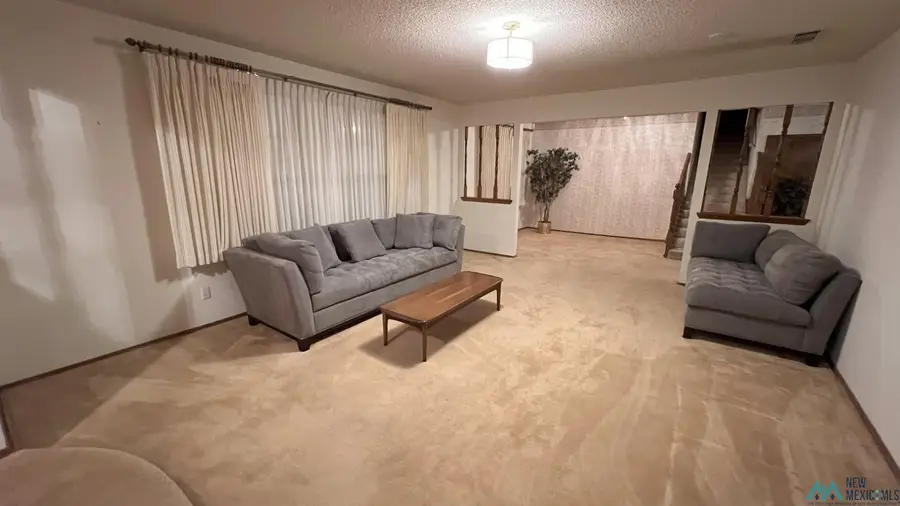 8 Walking Cane Lane, Roswell, NM 88201 - Image #2