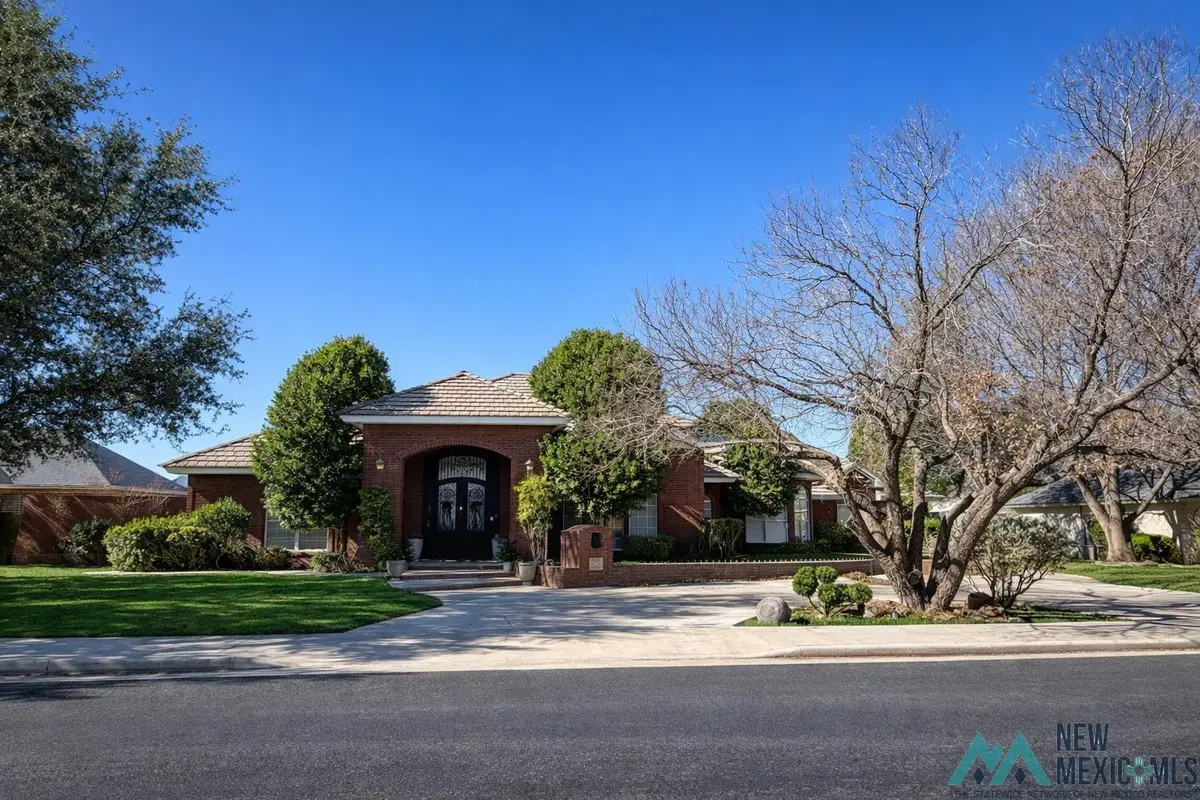 5021 N Carriage, Hobbs, NM 88240 - Image #1