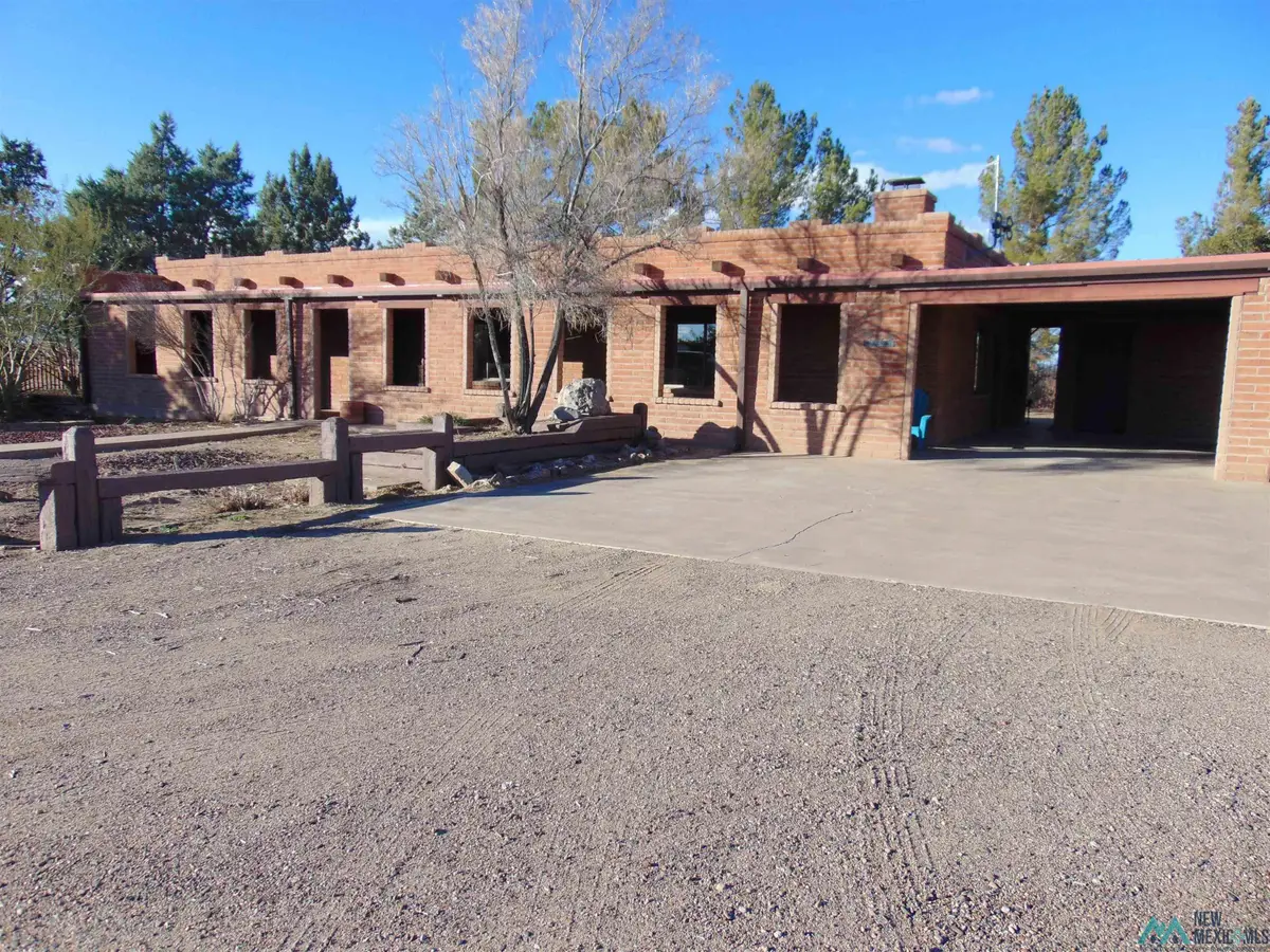 6315 SW Paintbrush Road, Deming, NM 88030 - Image #1