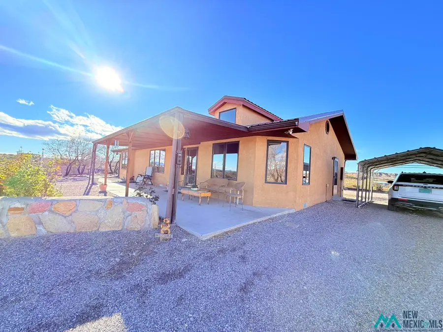 33 Greer Lane, Elephant Butte, NM 87935 - Image #3