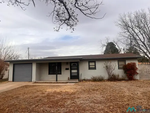 908 Carter Place, Carlsbad, NM 88220