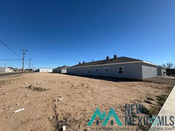 320 N Ave. B, Portales, NM 88130