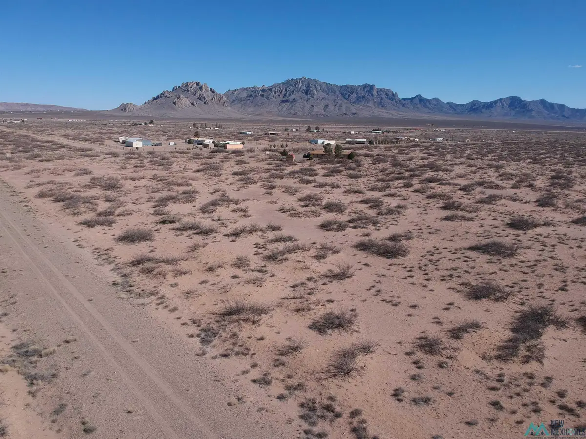 Maverick Rd Se, Deming, NM 88030 - #1