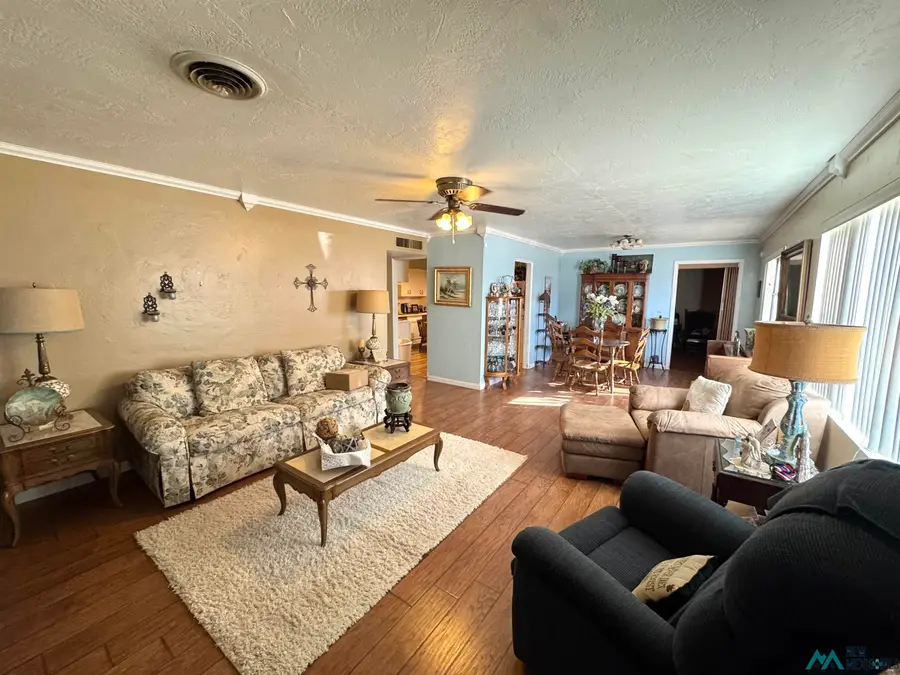 700 E Permian Drive, Hobbs, NM 88240 - Image #2