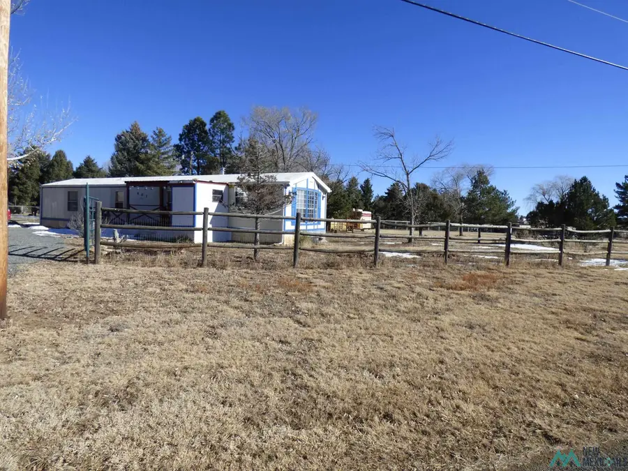 401 Stone St, Raton, NM 87740 - #3