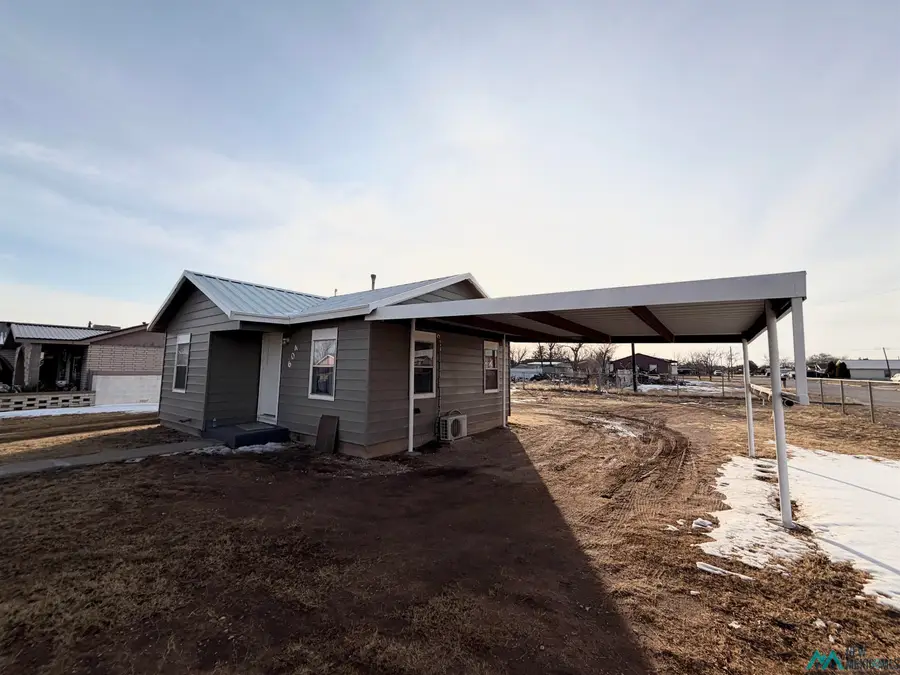604 S 3rd Street, Lovington, NM 88260 - Image #2