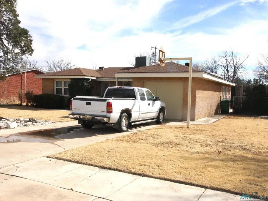 707 W Avenue I Avenue, Lovington, NM 88260 - Image #2