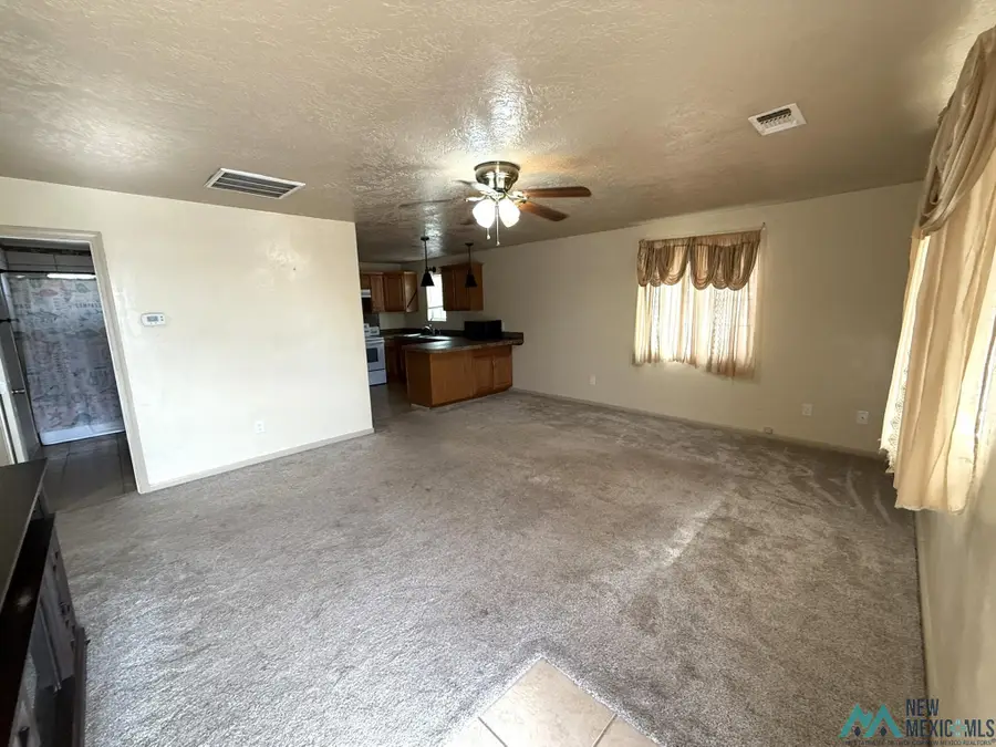 1204 W Washington Avenue, Artesia, NM 5 - Image #3