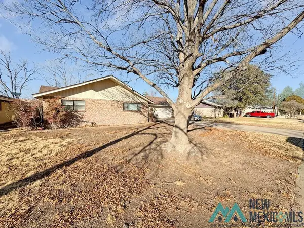 1400 E Cimarron Road, Hobbs, NM 88240