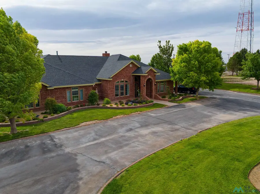 205 S 26th Street, Artesia, NM 88210 - Image #3