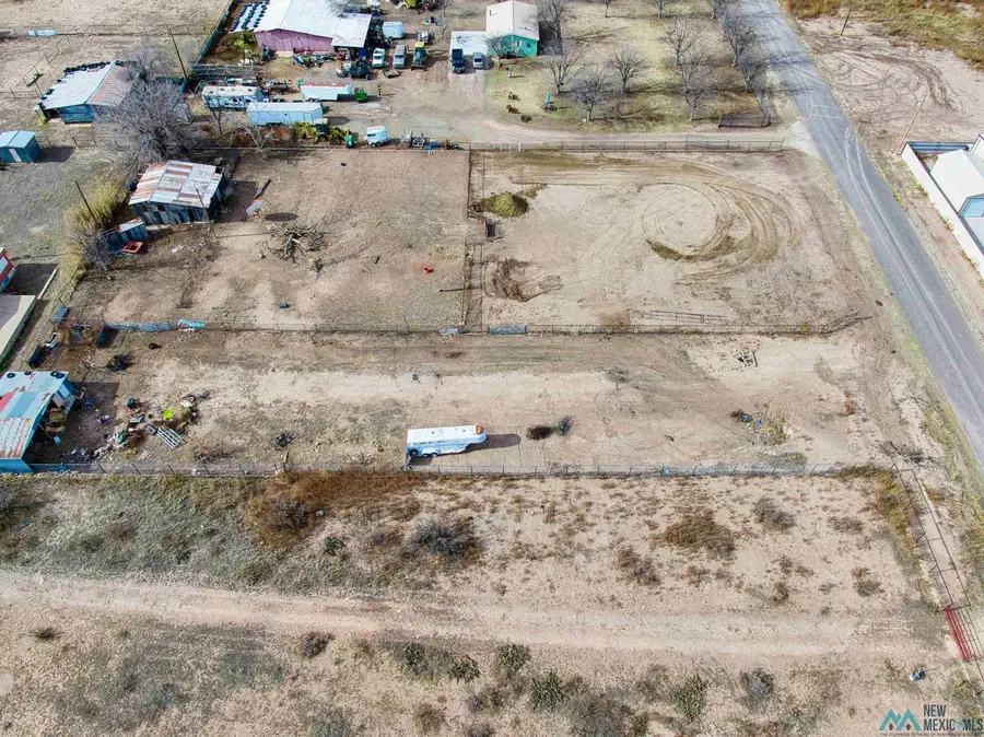 1703 W Quay Street, Carlsbad, NM 88220 - Image #2