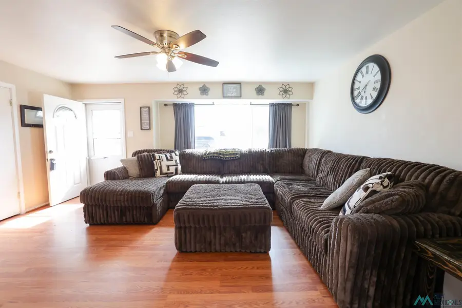 1011 W Buena Vista Street, Roswell, NM 88203 - Image #2