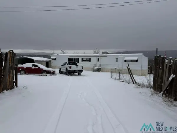 17 N A&b Main Street, Pecos, NM 87552