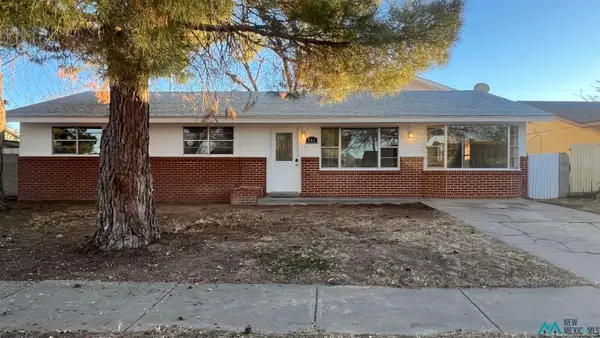 602 Trailing Heart Road, Roswell, NM 88201