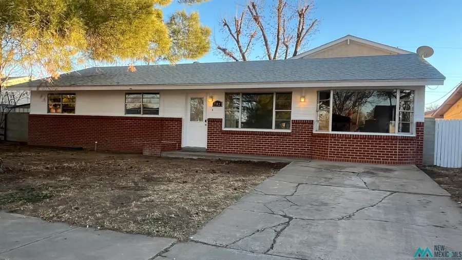 602 Trailing Heart Road, Roswell, NM 88201 - Image #2