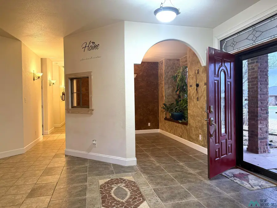 2308 W Ray Avenue, Artesia, NM 88210 - #3