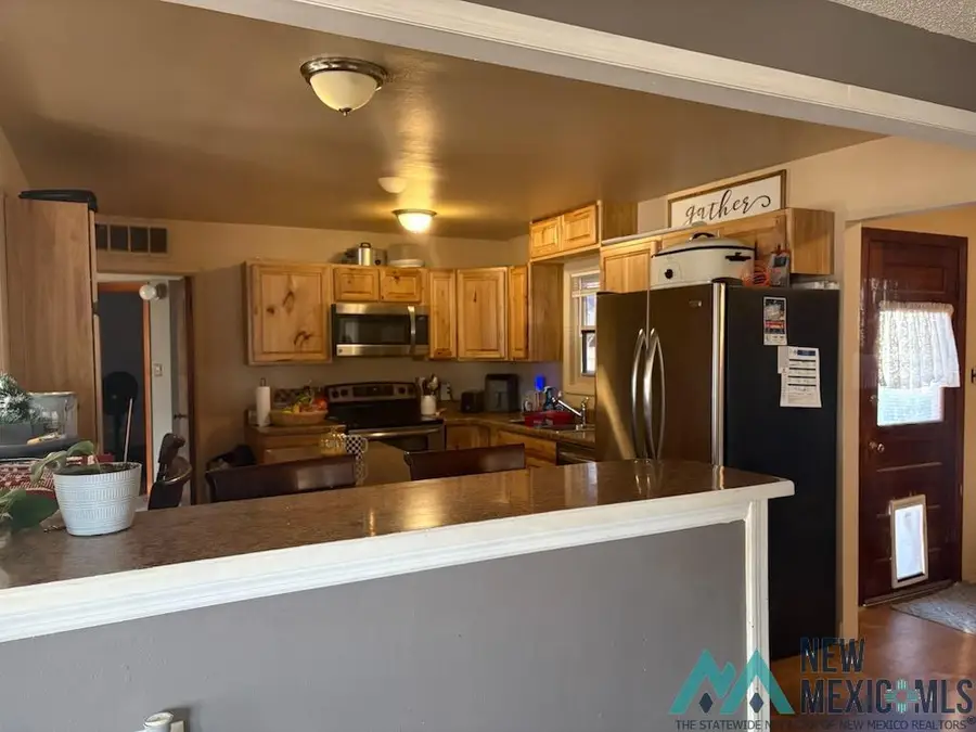 900 N Richard Street, Carlsbad, NM 88220 - Image #3