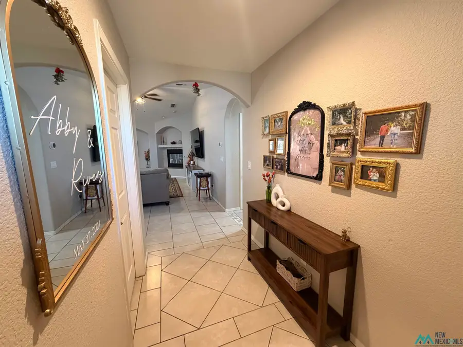 827 W Corto Drive, Hobbs, NM 88240 - #3