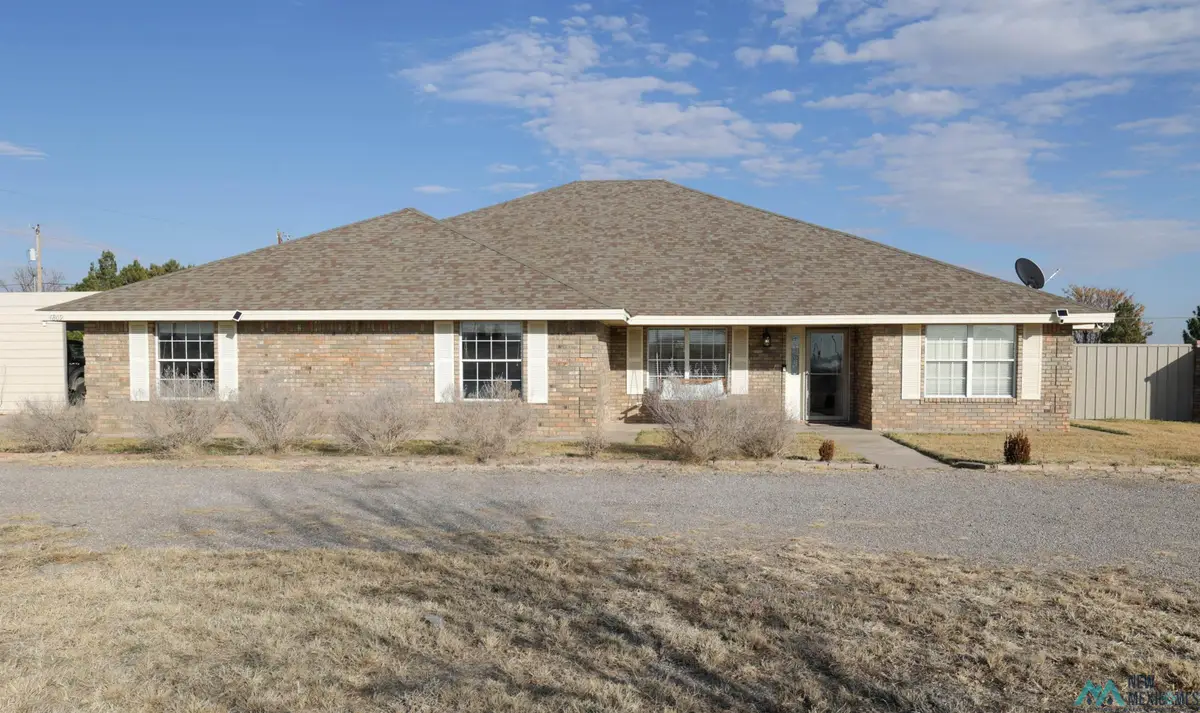 4809 Thunderbird Rd Road, Roswell, NM 88201 - #1