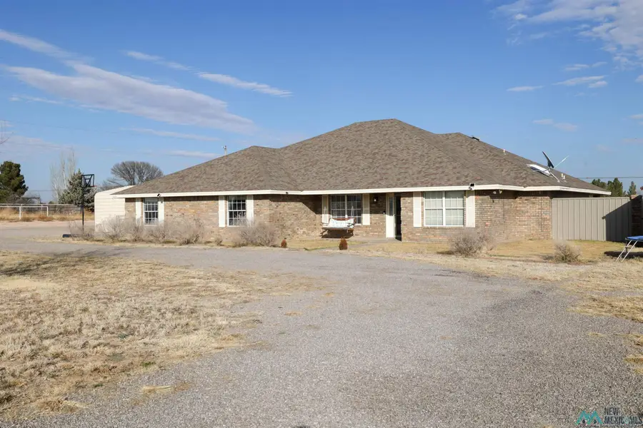 4809 Thunderbird Rd Road, Roswell, NM 88201 - #2