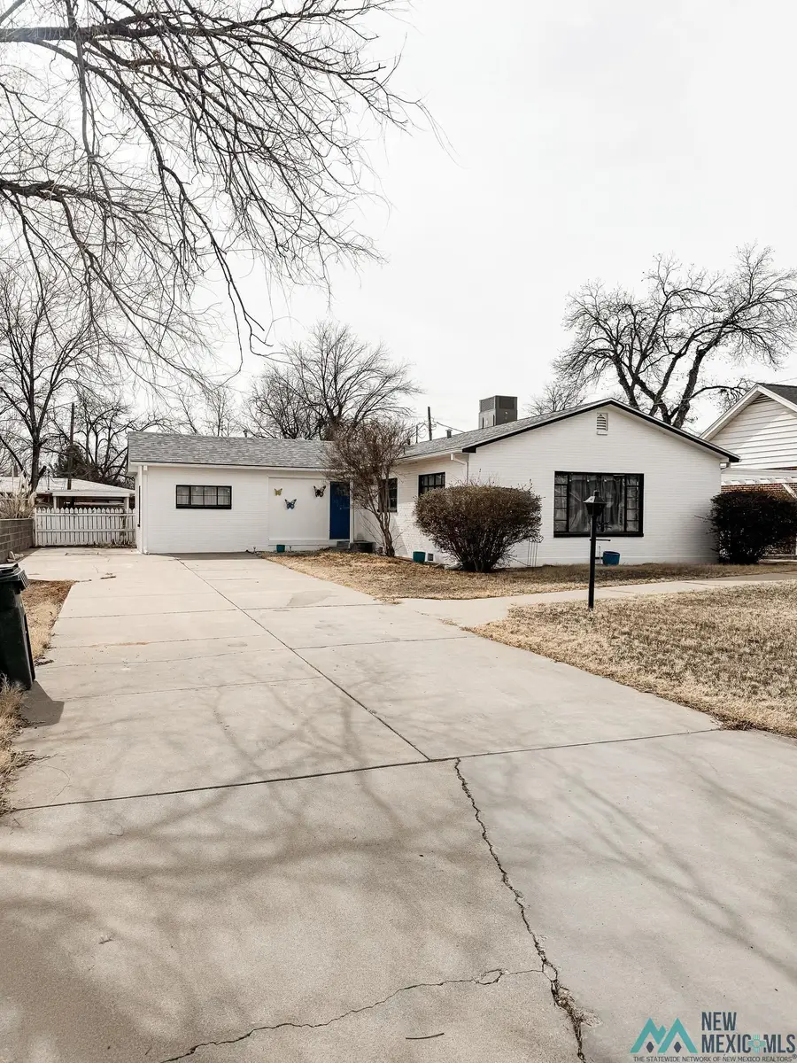 1118 Tracy Place, Carlsbad, NM 88220 - #2