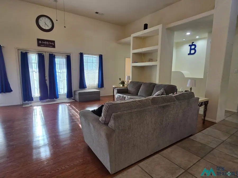 507 Oakwood Place, Carlsbad, NM 88220 - #3