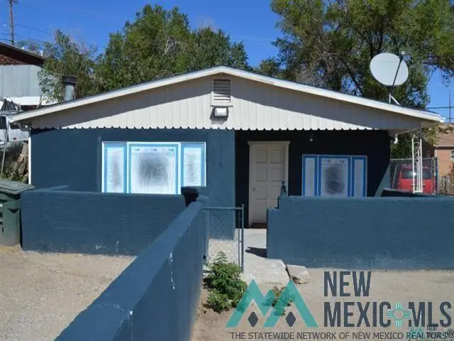 411 E Maloney Avenue, Gallup, NM 87301 - #1