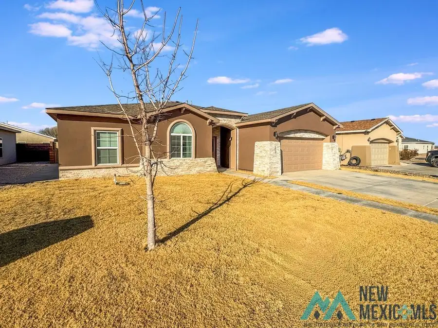 4726 W King Kelly Road, Hobbs, NM 88240 - #3