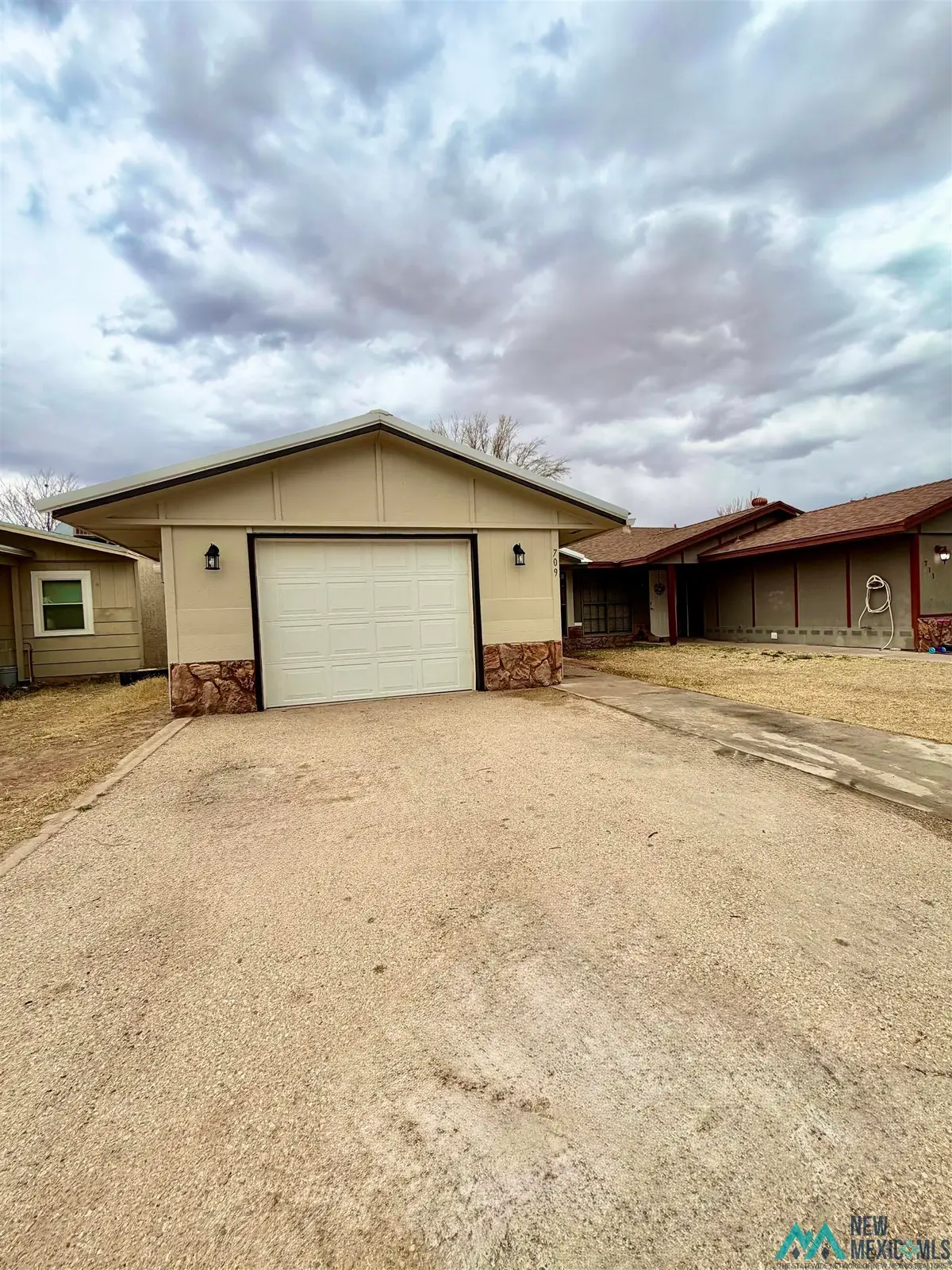 709 Los Arboles Street, Carlsbad, NM 88220 - #1