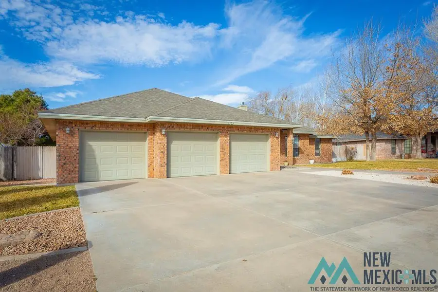 3102 Onate Road, Roswell, NM 88201 - #3