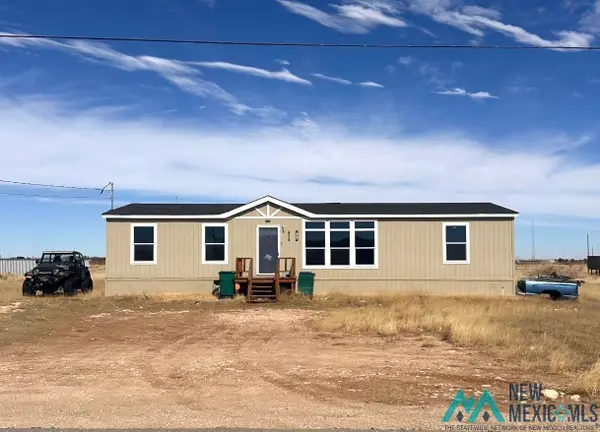 404 W Cottonwood Lane, Hobbs, NM 88240