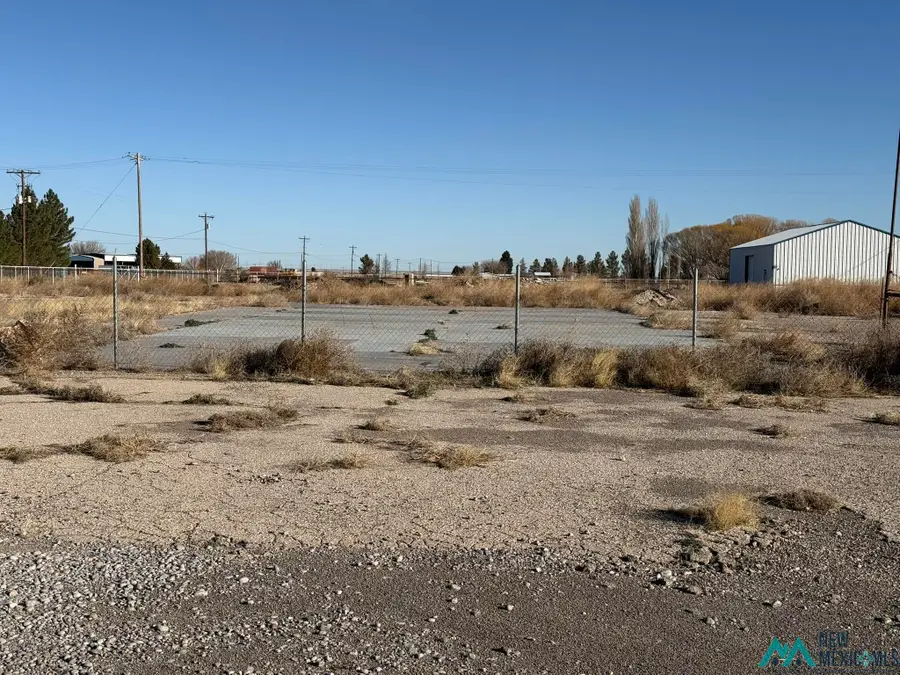 10198 Hope Highway, Artesia, NM  - #3