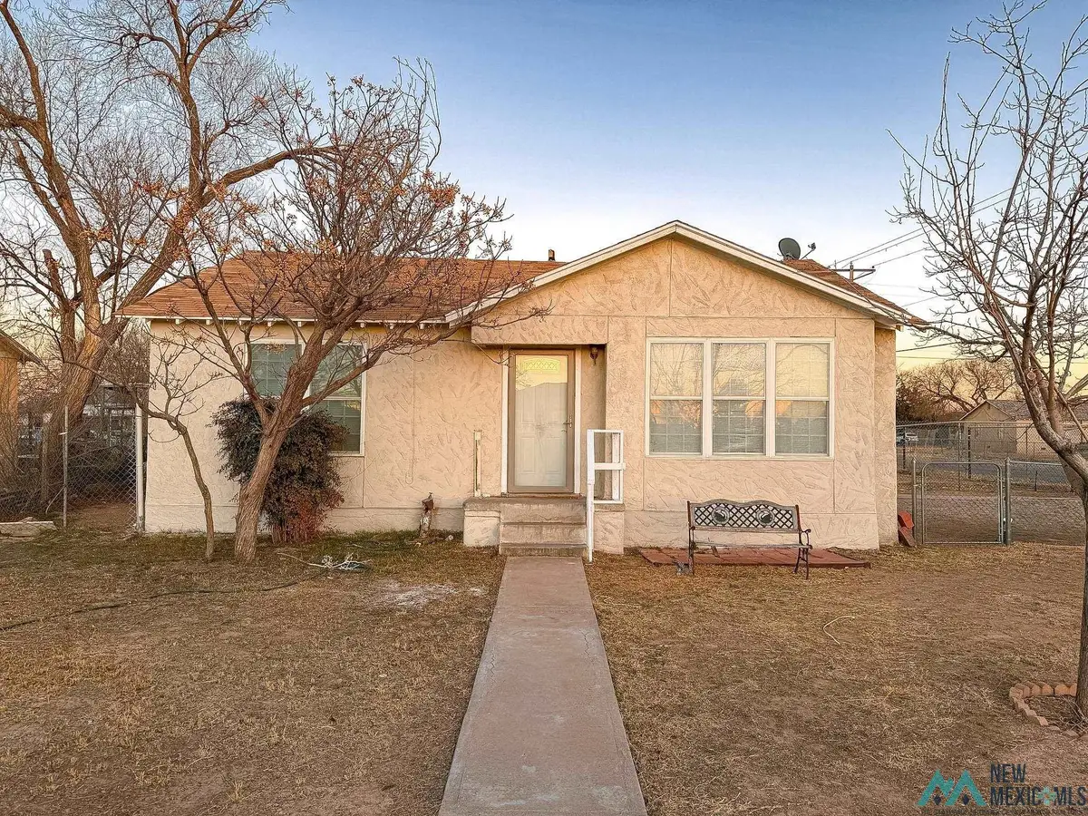 1701 N Ohio Avenue, Roswell, NM 88201 - #1