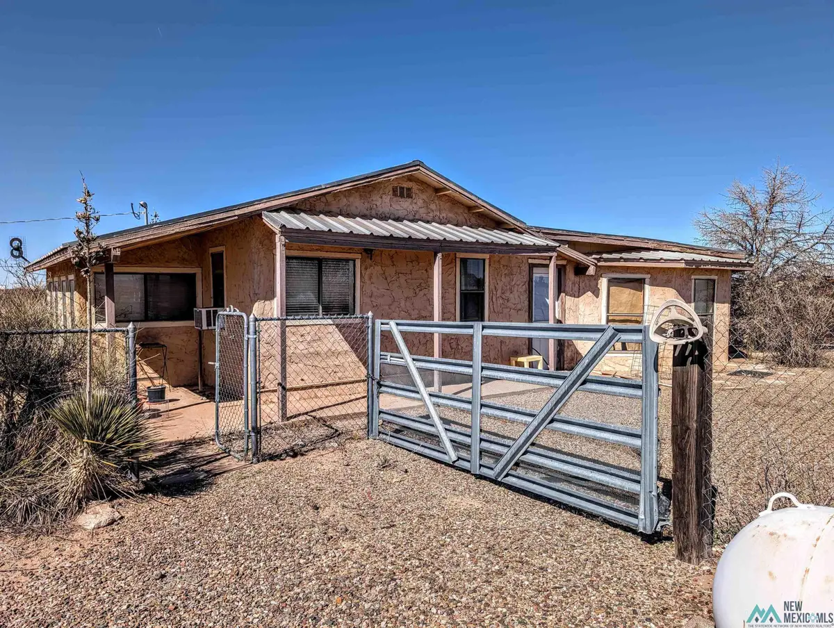 2715 San Mateo Rd Sw, Deming, NM 88030 - #1